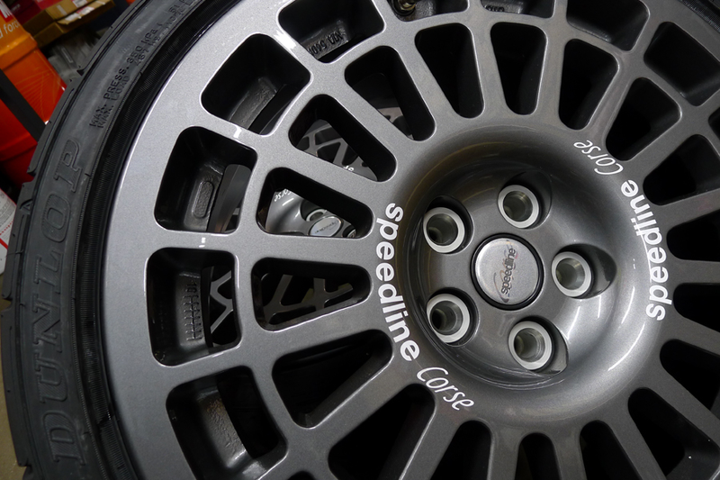 Illustration for article titled Does anyone know what the wheels on this Delta are?